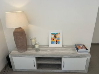 Mueble TV 180x40cm gris y blanco