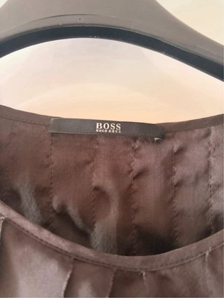 Maglia Hugo Boss con ruches grigia