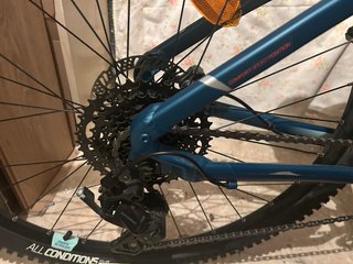 Bicicleta Rockrider azul Esta nueva