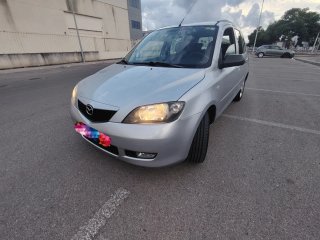 Mazda 2  1,6 gasolina 100 cv