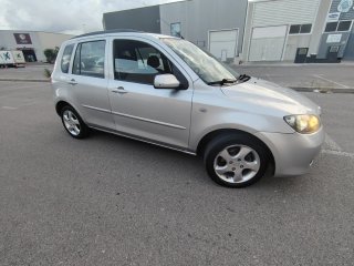 Mazda 2  1,6 gasolina 100 cv