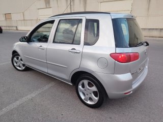 Mazda 2  1,6 gasolina 100 cv