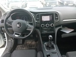 SIN ENTRADA! Renault Megane 2023 DIESEL