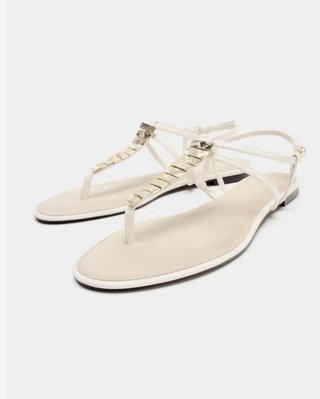 Sandalias Zara Talla 37 Beige y oro. Boho chic