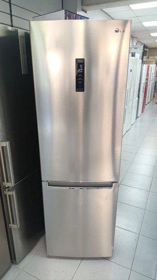 Nevera LG 1.88m x 60cm , energética A+++