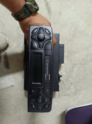 Cargador CD Mercedes-Benz Audio 10
