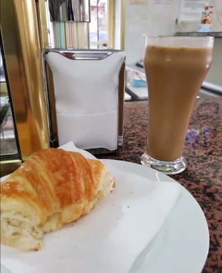 Traspaso heladería - cafetería. ALICANTE