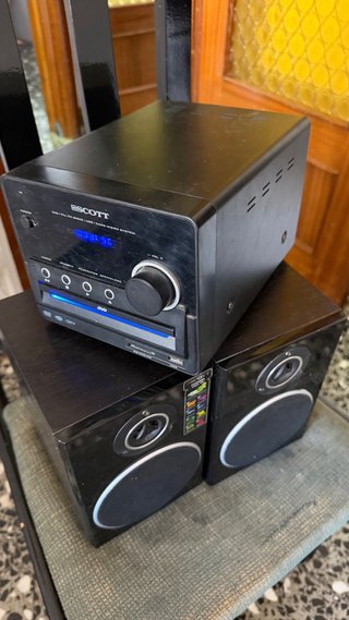 Mini cadena Scott DVD/USB/Radio
