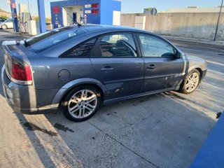 Opel Vectra 2005