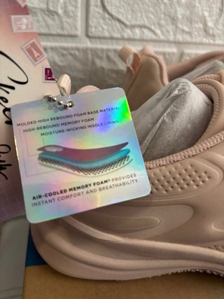 Zapatillas Skechers x Ashley Park Rosas Nuevas