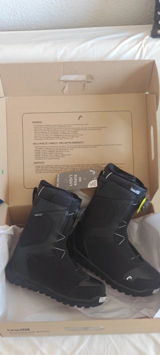 Scarponi da snowboard HEAD con una probabilità del 40% nuova di zecca!!!