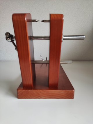 Jamonero de madera