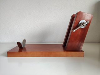 Jamonero de madera
