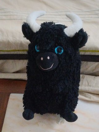 Peluche de toro Cuernos Blancos