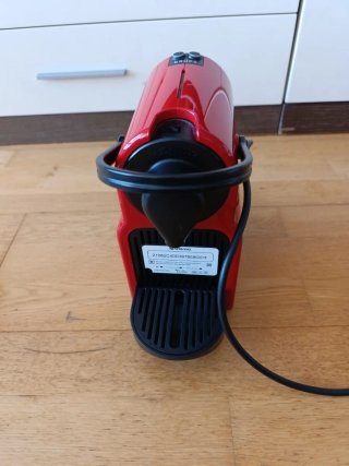 Cafetera Nespresso Krups Roja