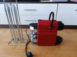 Cafetera Nespresso Krups Roja
