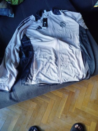 Chándal R.Madrid Adidas XL sin estrenar