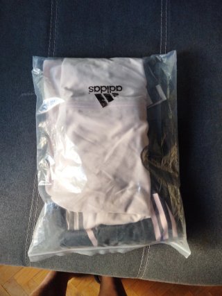 Chándal R.Madrid Adidas XL sin estrenar