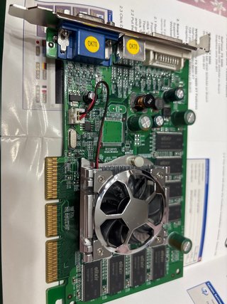 Nvidia GeForce FX 5200 256MB - A ESTRENAR