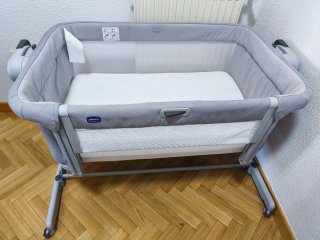 Minicuna Colecho Chicco Next2Me Magic Evo Gris