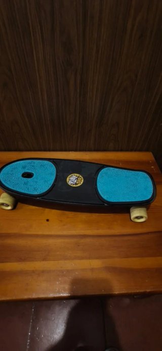 Monopatín Play 700