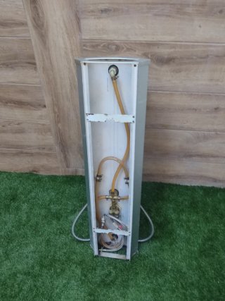Panel de ducha plateado