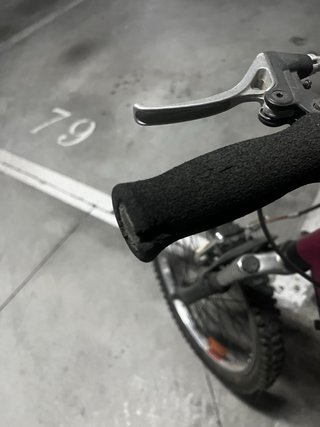 Bicicleta 20 morada y negra