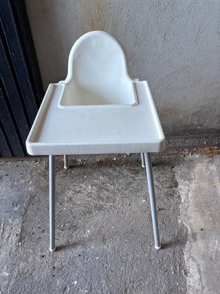 2 tronas IKEA blanca