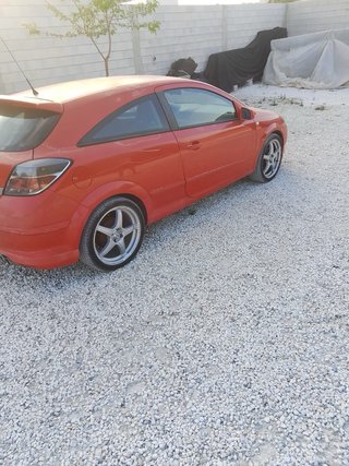 Opel Astra 2007