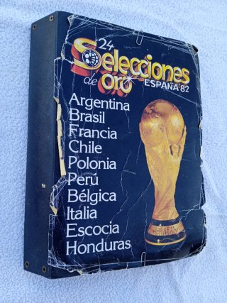 Colección Completa 24 Selecciones de Oro Mundial82