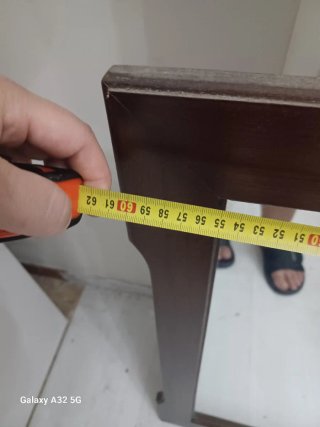 Specchio da parete in legno le misure sono n foto