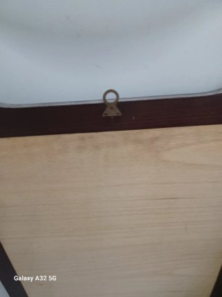 Specchio da parete in legno le misure sono n foto