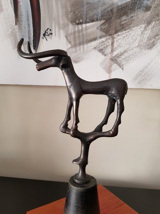 TORO METÁLICO ESCULTURA