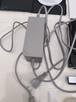Lote Nintendo Wii con accessori e giochi