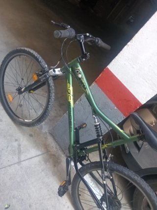 Bicicleta de Montaña rocrider