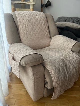 Sillón reclinable beige y gris