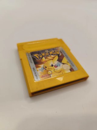 Pokémon Yellow Game Boy Original