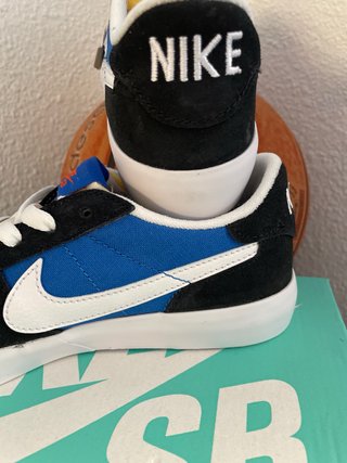Nike Zapatillas Talla 38.5 Negras y Azules