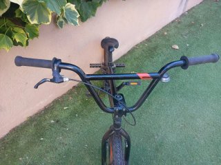 Bicicleta BMX Monty Negra