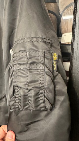Chaqueta Patta x Alpha Industries MA-1 Negra