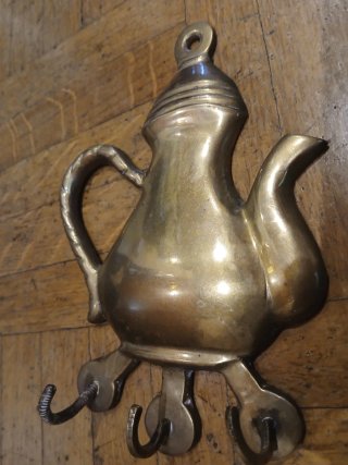 Colgador cocina de bronce antigua con 4 ganchos
