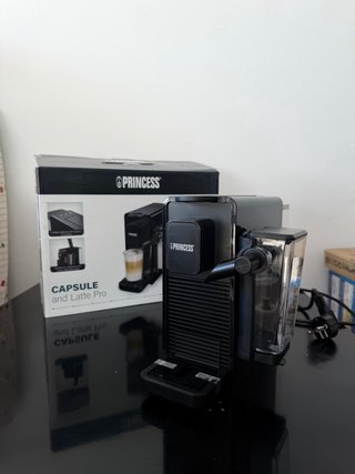 Cafetera Princess Capsule & Latte Pro — NUEVA