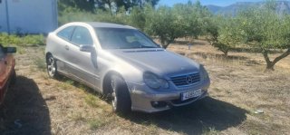 Mercedes-Benz Clase C 2004
