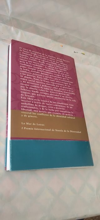 El libro de suicidios de la abuelita - Sunny Singh