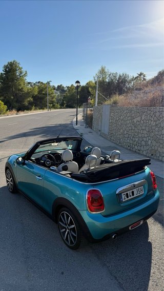 MINI Cooper D Cabrio
