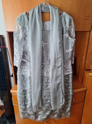 Traje de fiesta gris talla 50
