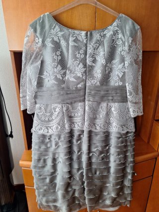Traje de fiesta gris talla 50
