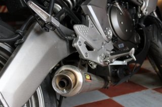 Kawasaki Versys 650 Negra y Plateada