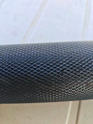 Barra AXLE Maciza Competición