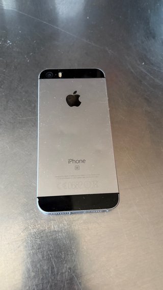 iPhone SE Apple